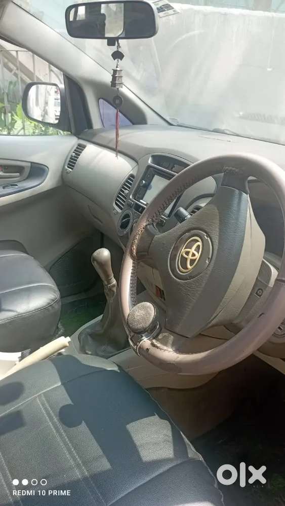 Toyota Innova 2010 Diesel Well Maintained