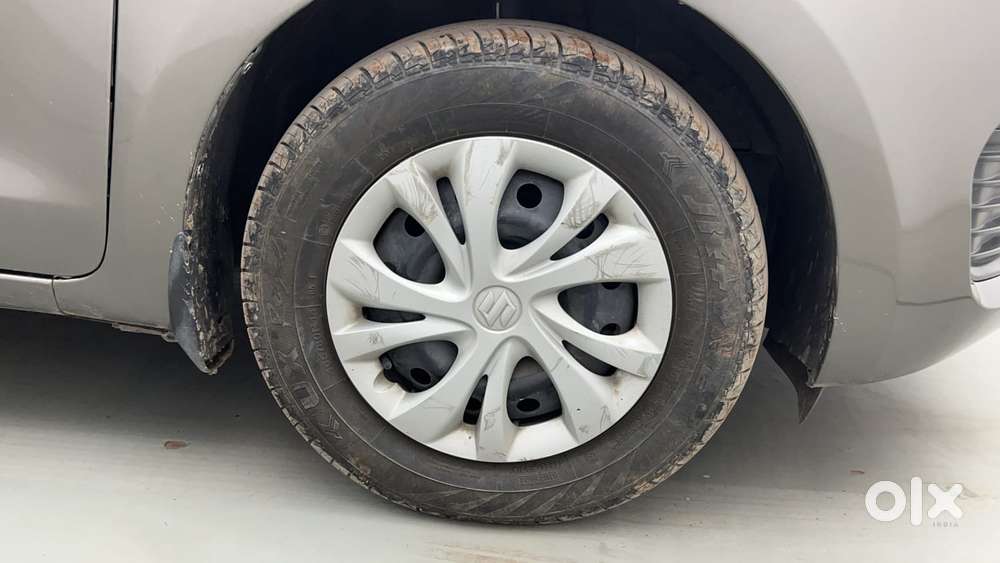 Maruti Suzuki Swift Vvt Vxi, 2022, Petrol