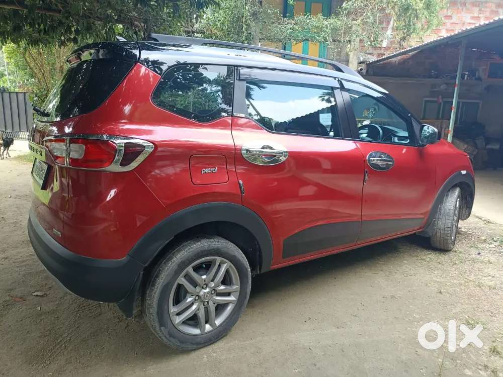 Renault Triber 1.0 Rxz 2010