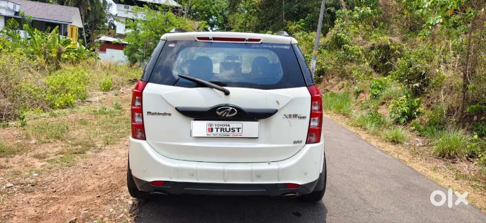 Mahindra Xuv500  W6 2018 Diesel 42000 Km Driven