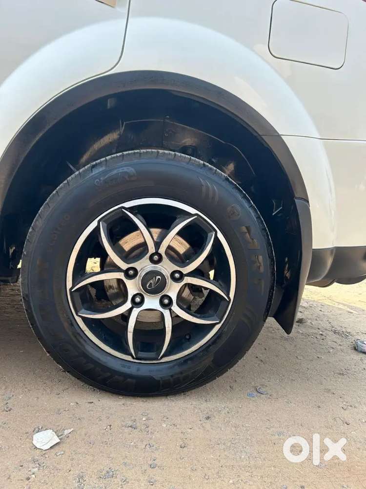 Mahindra Xuv500 Diesel 2016 Suv