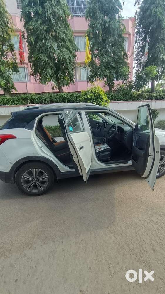 Hyundai Creta 2017 Petrol 70000 Km Driven