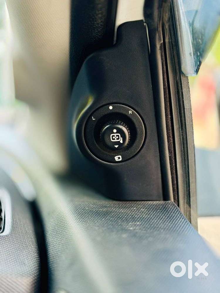 Tata Curvv Accomplished Plus A 1.2 Hyperion Gdi Petrol 6mt, 2025, Pe..