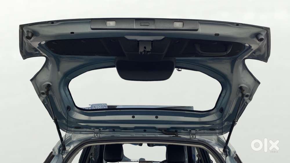 Tata Punch Camo Adventure Mt, 2022, Petrol