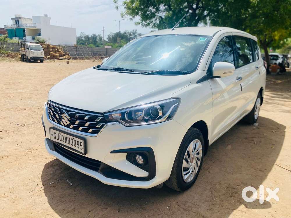 Maruti Suzuki Ertiga 1.4 Vxi Cng Anniversary Edition, 2022, Cng & Hy..