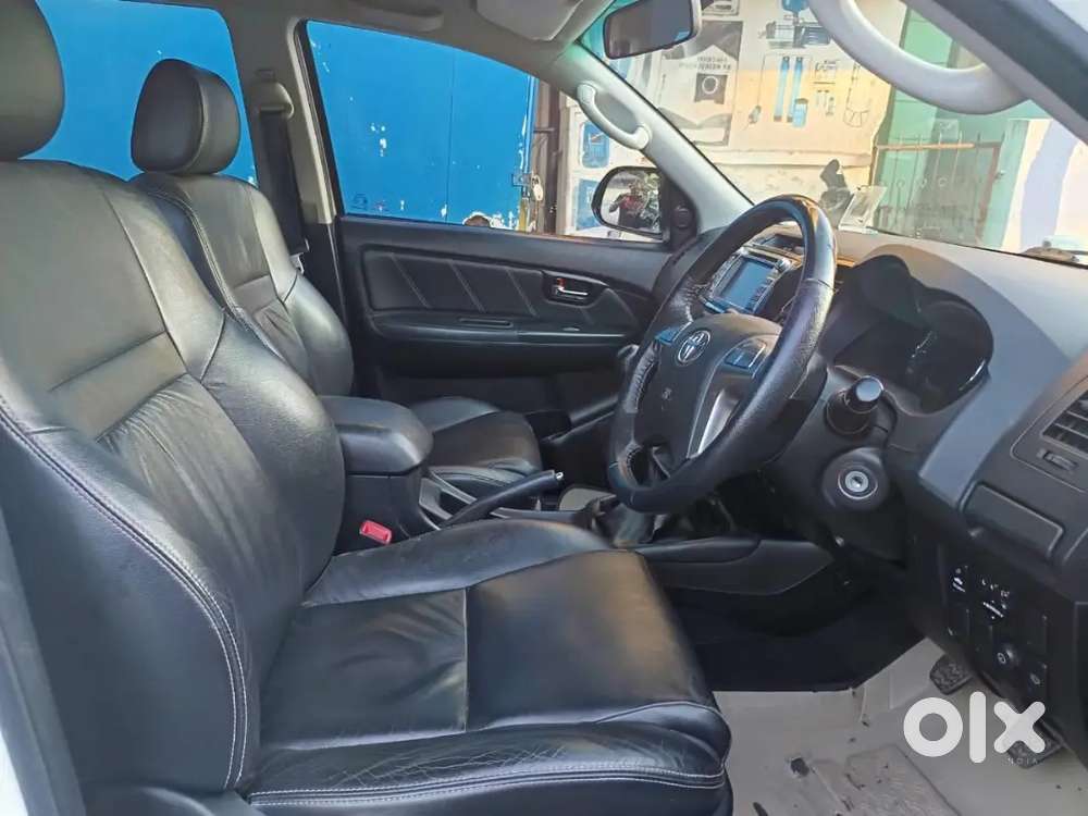 Toyota Fortuner 2015 Diesel Well Maintained