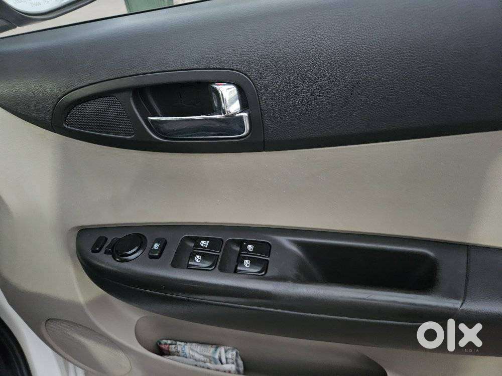 Hyundai I20 Sportz 1.4 Crdi 6 Speed Bs-iv, 2014, Diesel