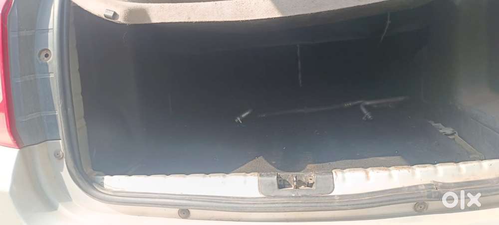 Selling My Genuine, Non-accidental 2013 Renault Duster.