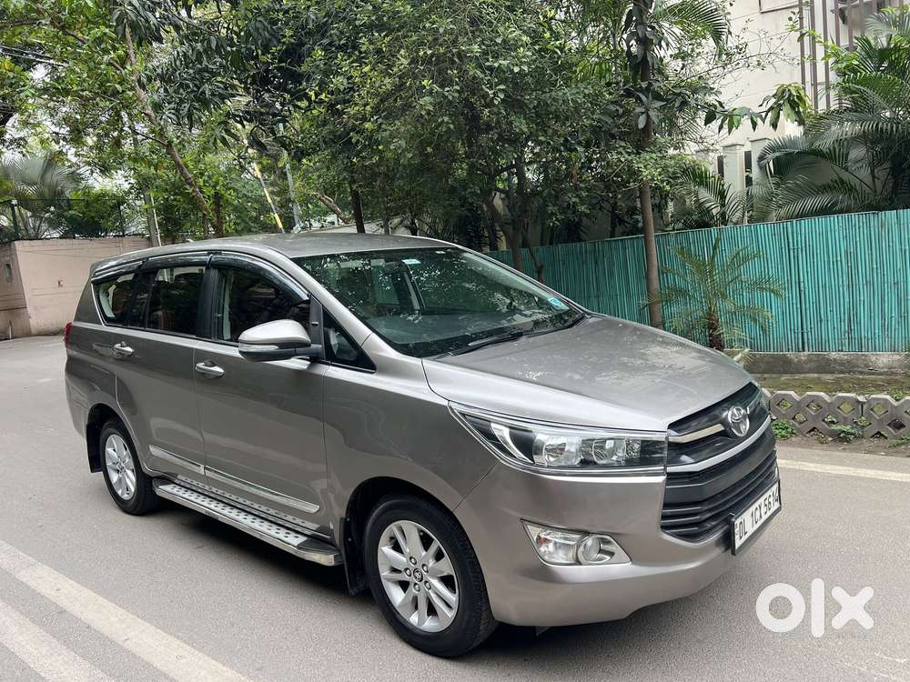 Toyota Innova Crysta