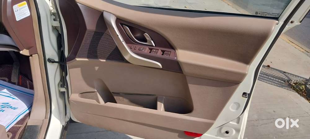 Mahindra Xuv500 W8, 2014, Diesel