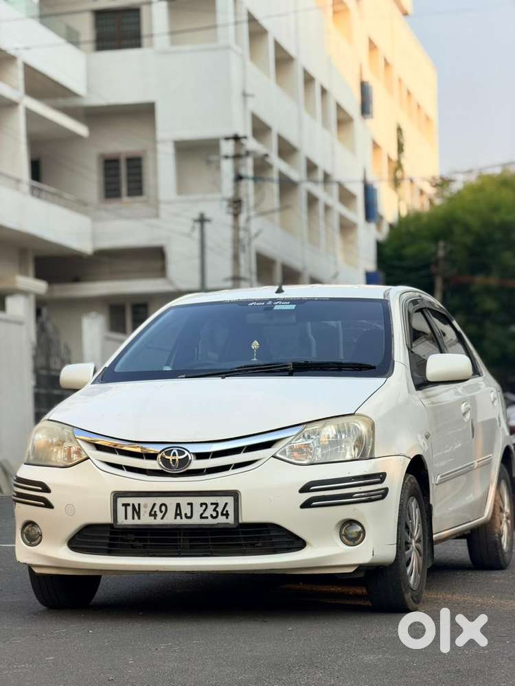 Toyota Etios 2010-2012 G, 2011, Petrol