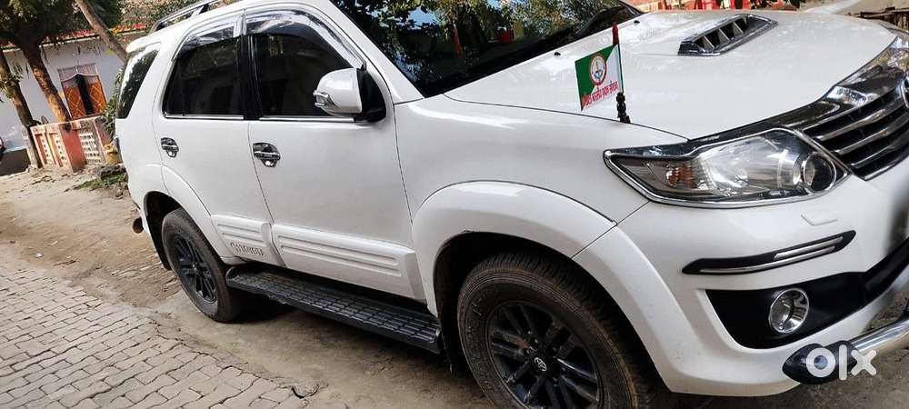 Toyota Fortuner 2011-2016 4x2 Manual, 2013, Diesel