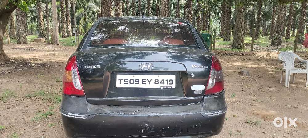 Hyundai Verna 2007 Diesel 180000 Km Driven