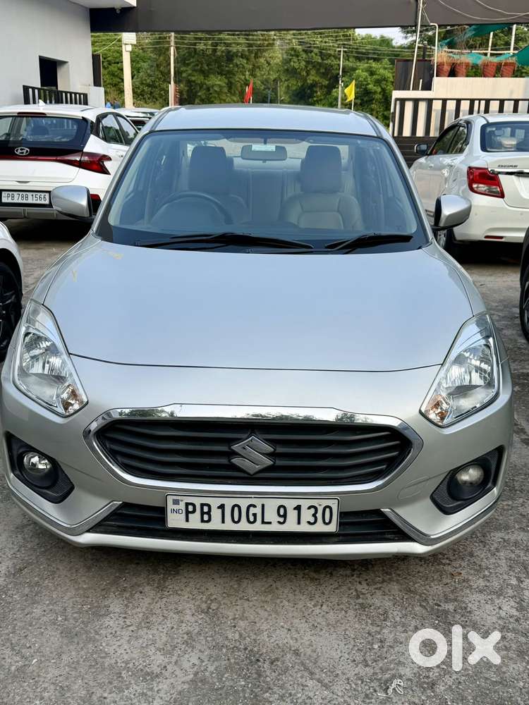 Maruti Suzuki Dzire 1.2 Zxi, 2017, Petrol