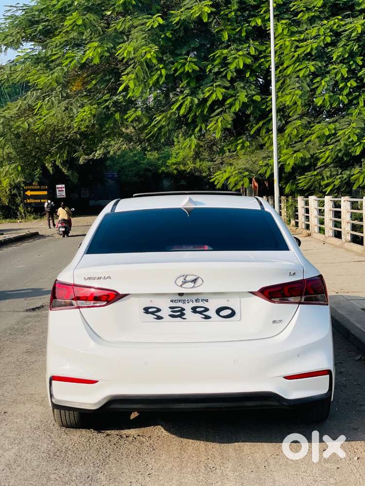 Hyundai Verna 1.5 Sx (o) Vtvt, 2018, Petrol