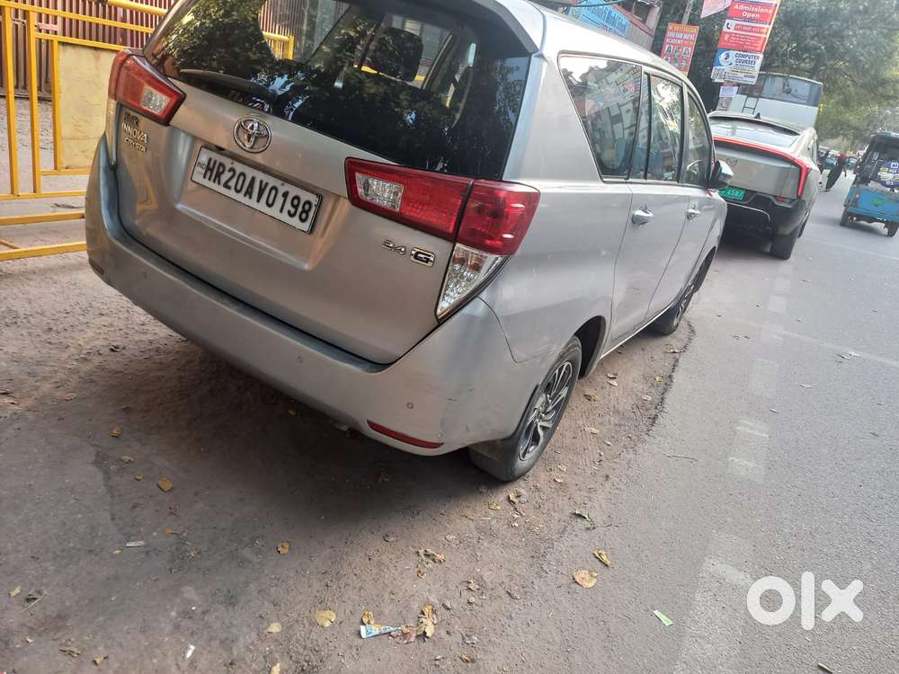 Toyota Innova Crysta 2.4 G Mt 8s, 2022, Diesel