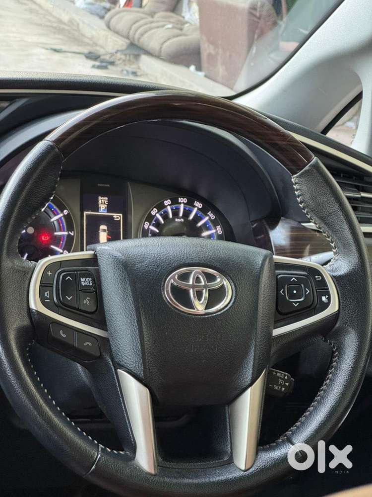 Toyota Innova Crysta [2020-ongoing] 2.7 Zx At 7 Str, 2022, Petrol
