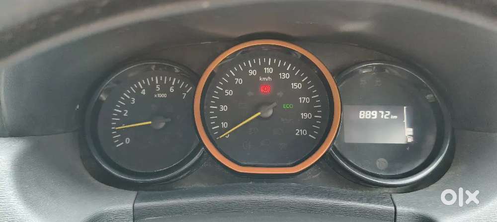 Renault Duster 2015 Diesel 89000 Km Driven 1st Owner Mileage 25+