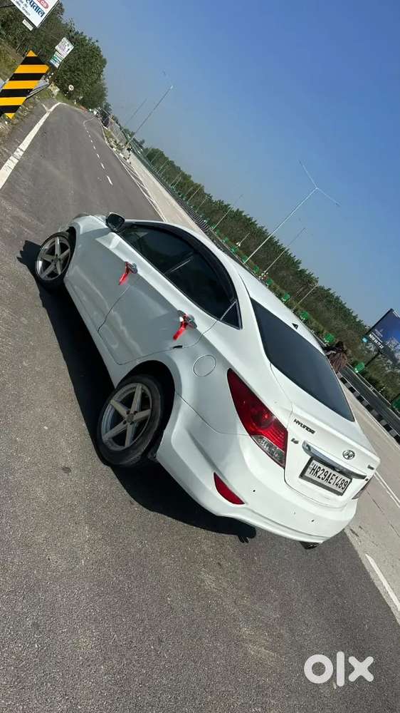 Hyundai Verna 1.6 Crdi 2013