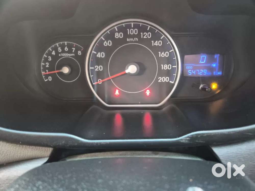Hyundai I10 Sportz At, 2013, Petrol