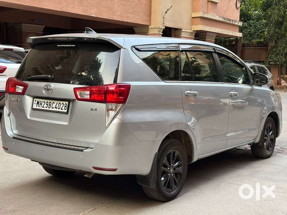 Toyota Innova Crysta 2.4 G Mt 8s, 2018, Diesel