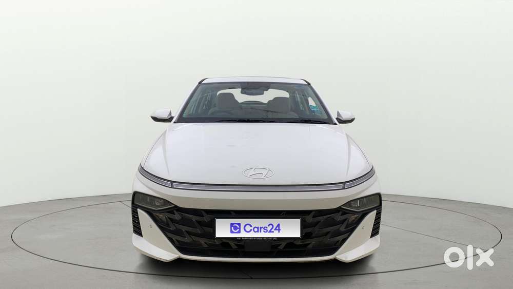 Hyundai Verna 1.5 Sx (o) Ivt, 2025, Petrol
