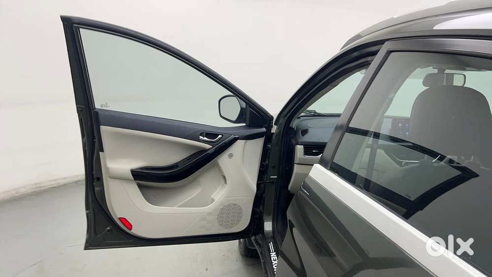 Tata Nexon 1.2 Revotron Xz, 2021, Petrol