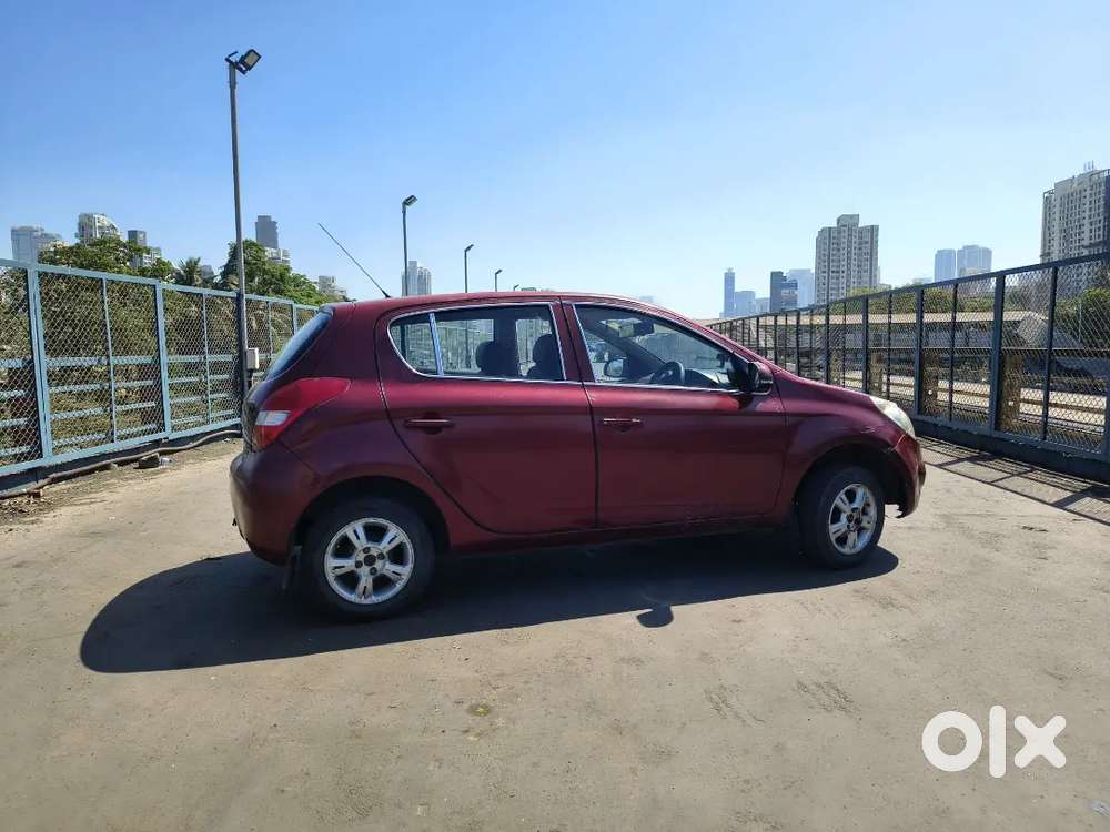 Hyundai I20 2010 Cng & Hybrids 130000 Km Driven