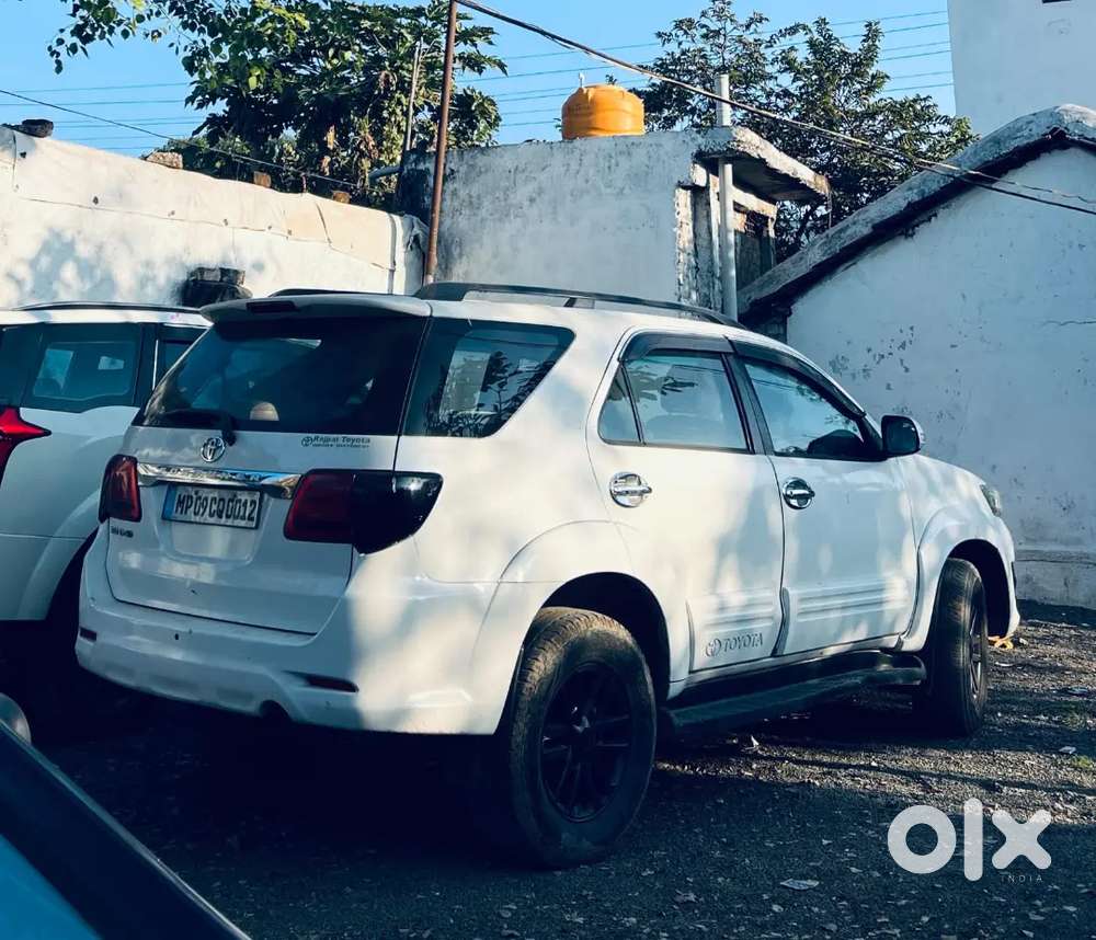 Toyota Fortuner 4x2 Mt 2014