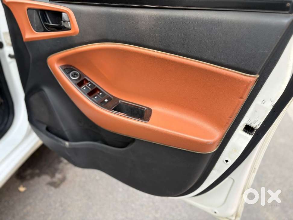 Hyundai I20 1.4 Crdi Sportz 6 Speed Bs Iv, 2015, Diesel