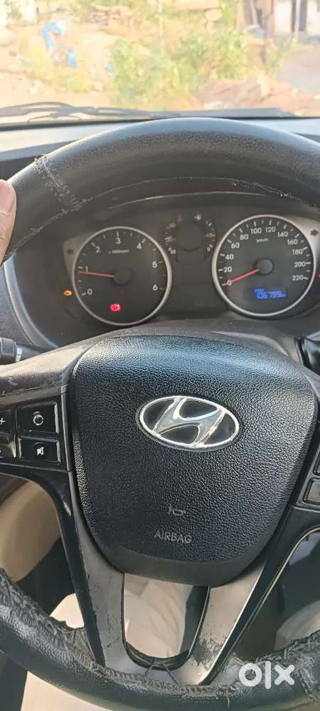 Hyundai I20 Sportz Manual Neat Condition Car For Urgent Sale