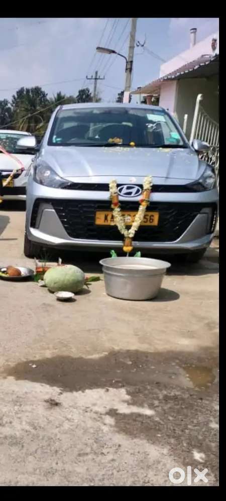 Hyundai Aura 2023 Petrol 71000 Km Driven