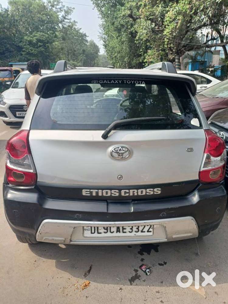 Toyota Etios Cross 1.2l G, 2015, Petrol
