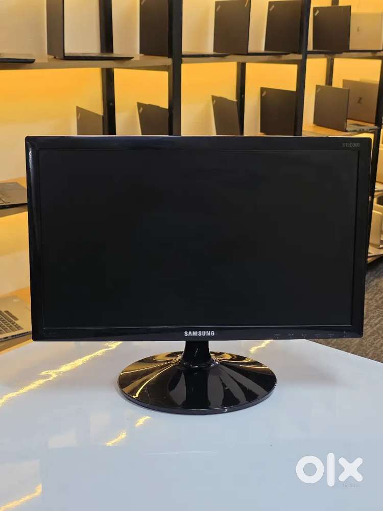 Samsung 19 Inch Led Monitor Model:-S19D300/ Dell OptiPlex 3020 i5 CPU