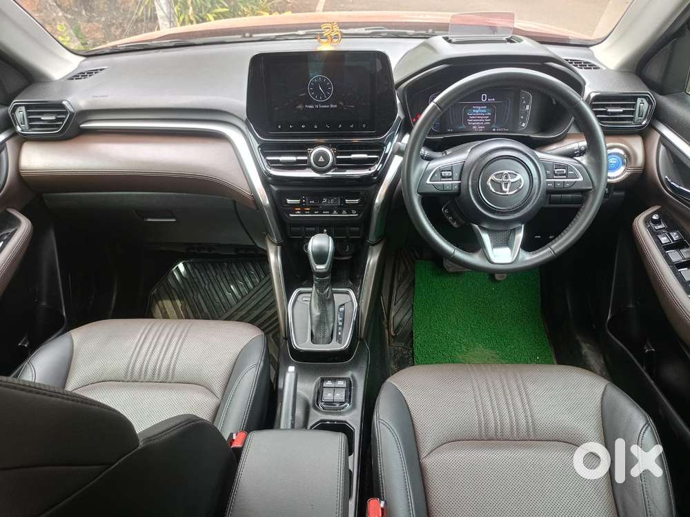 Toyota Urban Cruiser 2022, 28900 Km, Sparingly Used