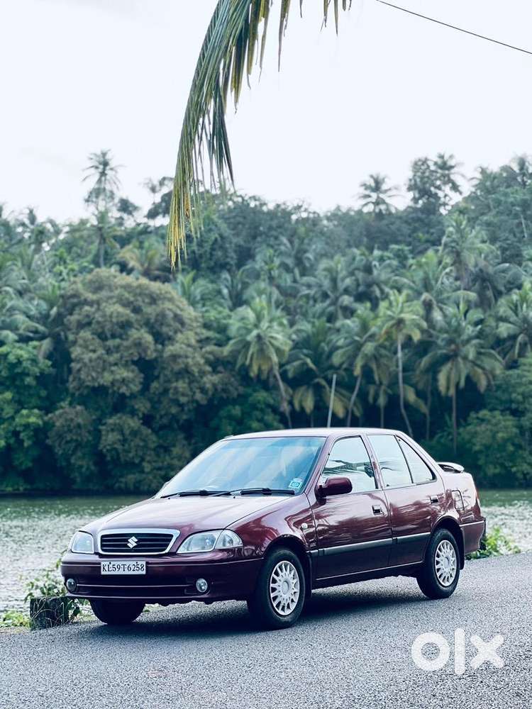 Maruti Suzuki Esteem 2010 Petrol Well Maintained