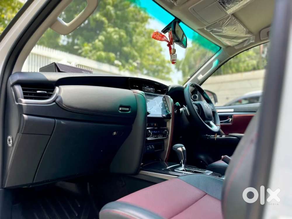 Toyota Fortuner Legender, 2026, Diesel