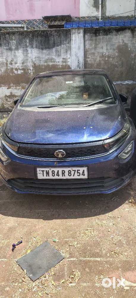 Tata Altrozxz+slux  2025