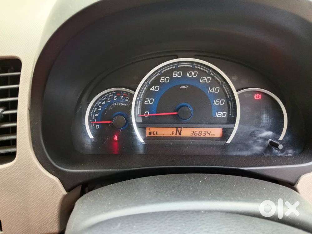 Maruti Suzuki Wagon R 1.0 Vxi Amt, 2017, Petrol