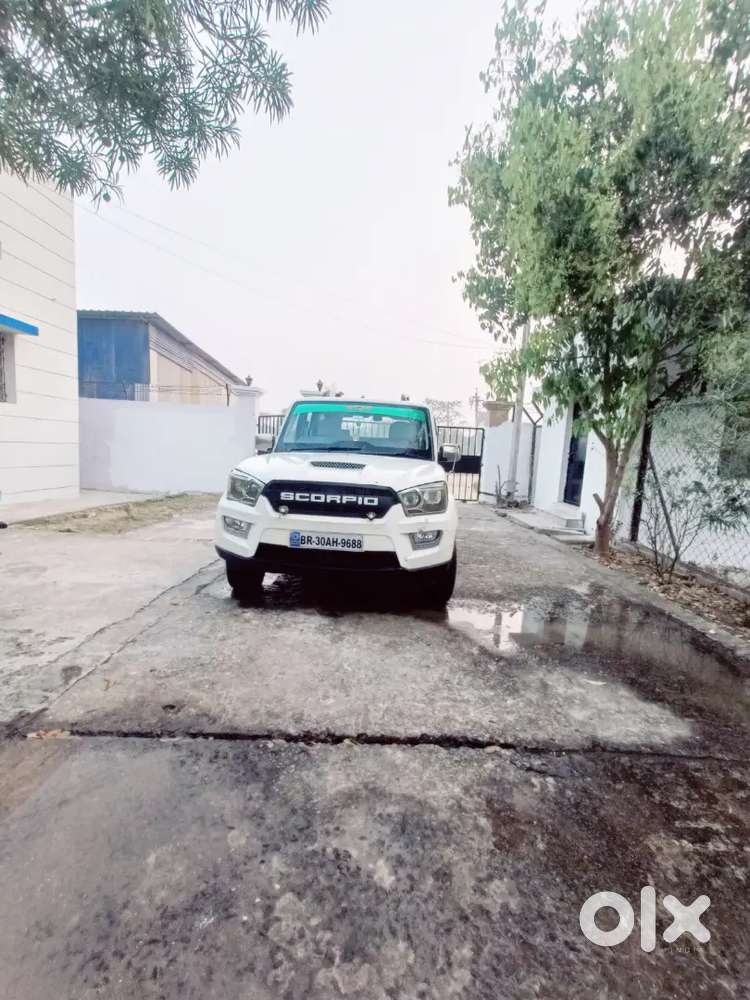 Mahindra Scorpio 2015 Diesel Well Maintained