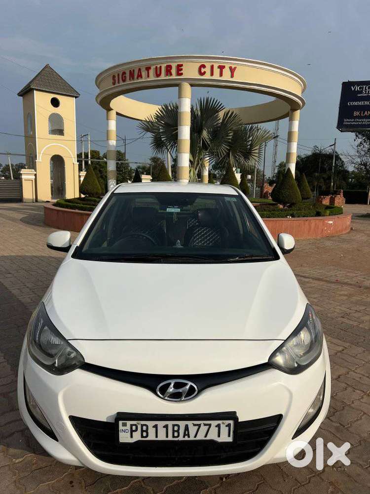 Hyundai I20 Sportz 1.2 Bs-iv, 2012, Diesel