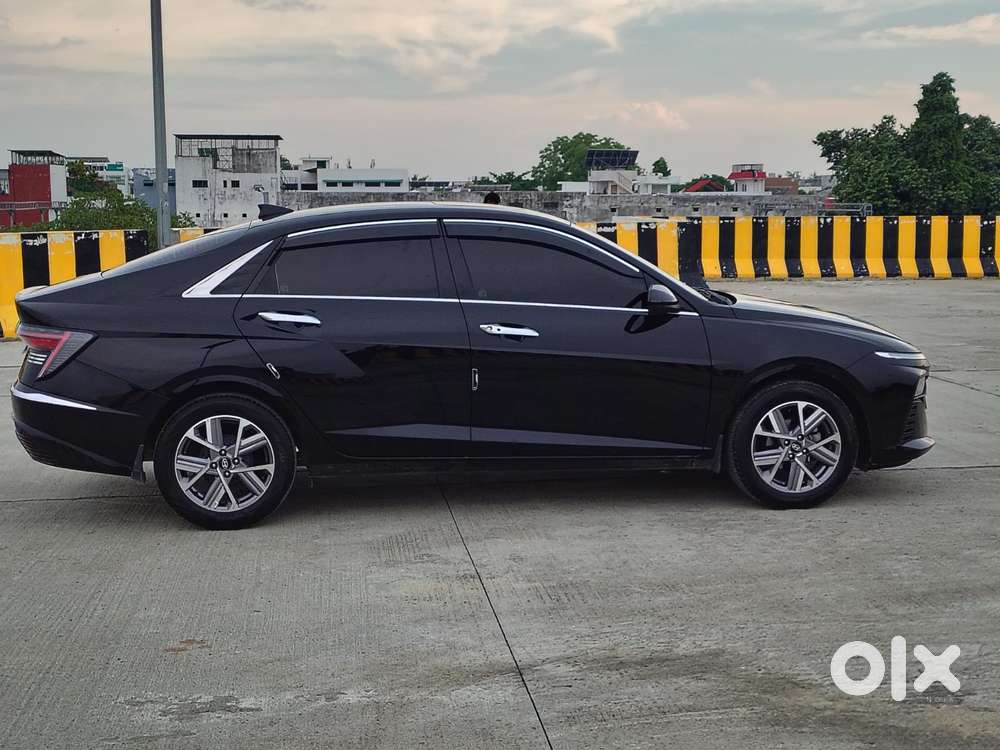Hyundai Verna 1.5 Mpi Mt Sx (o), 2024, Petrol