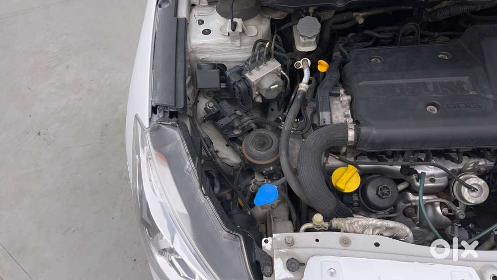 Maruti Suzuki Ciaz 1.5 Delta Shvs Mt, 2015, Diesel