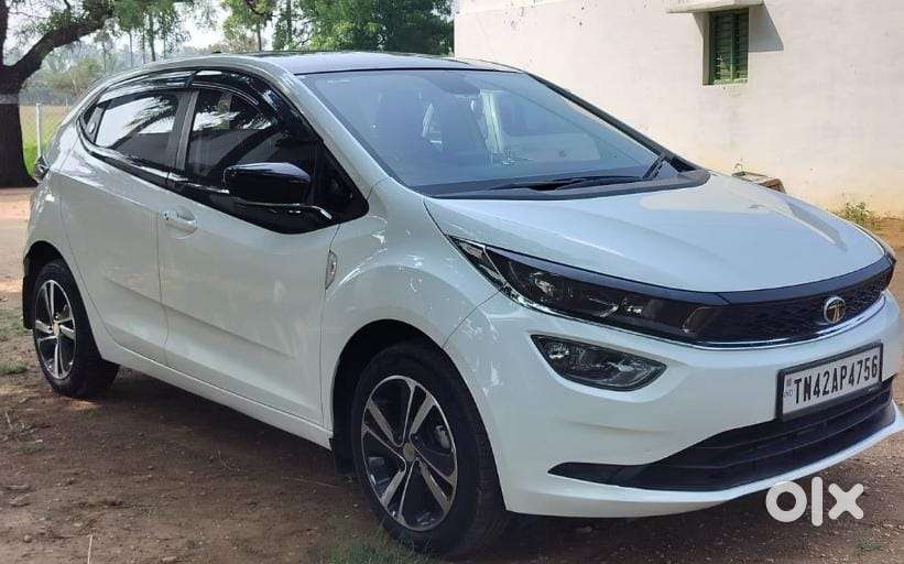 Tata Altroz Xz Plus (s), 2024, Petrol