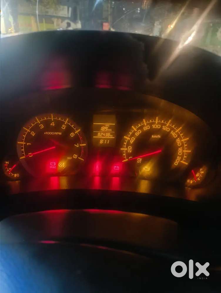 Maruti Suzuki Swift 2014 Petrol 90000 Km Driven