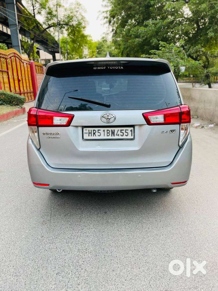 Toyota Innova Crysta 2.4 V, 2017, Diesel