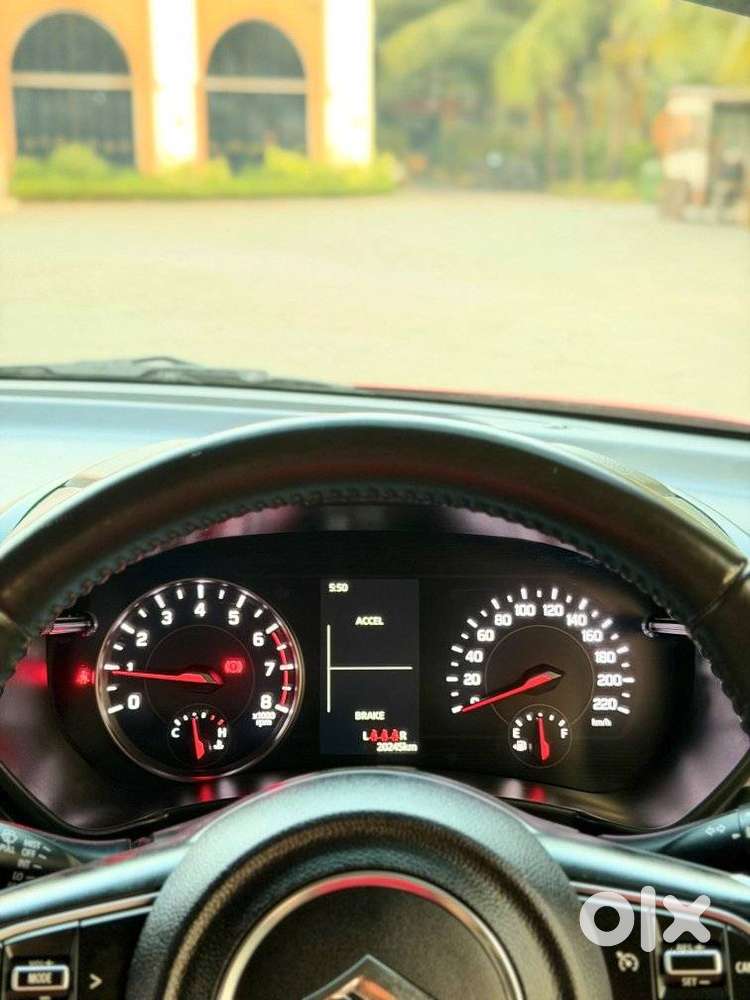 Maruti Suzuki Swift Zxi Plus Dual Tone, 2024, Petrol
