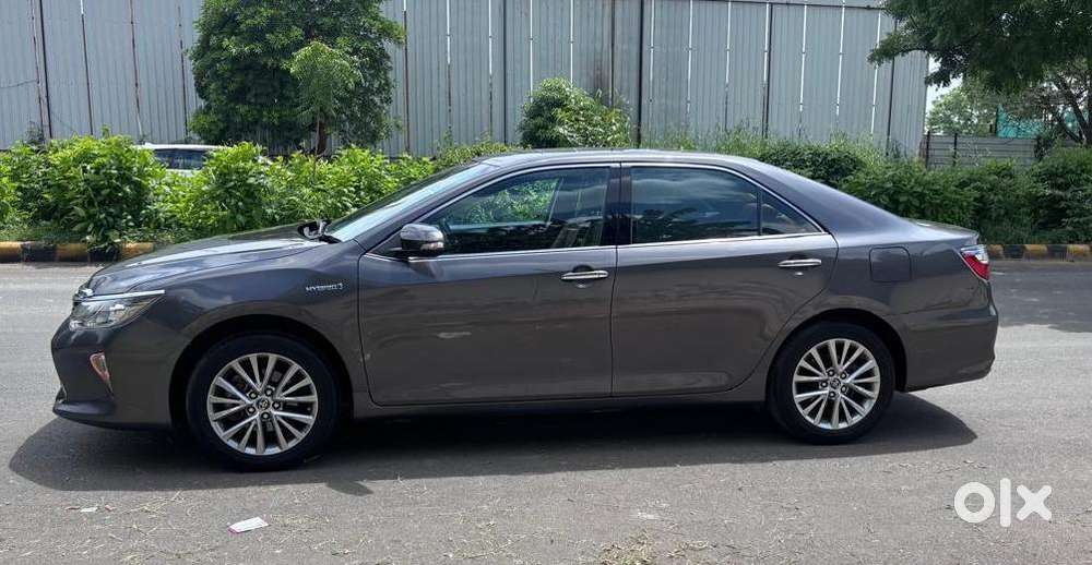 Toyota Camry 2.5 G, 2018, Petrol