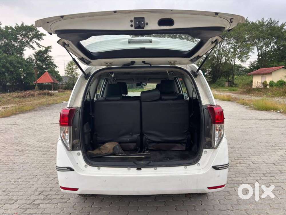 Toyota Innova Crysta 2.4 G Mt, 2019, Diesel