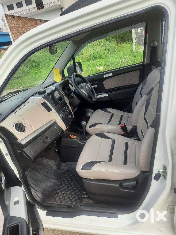 Maruti Suzuki Wagon R 1.0 Vxi Amt, 2016, Petrol